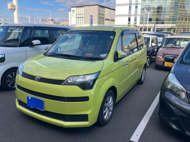 TOYOTA SPADE 2014