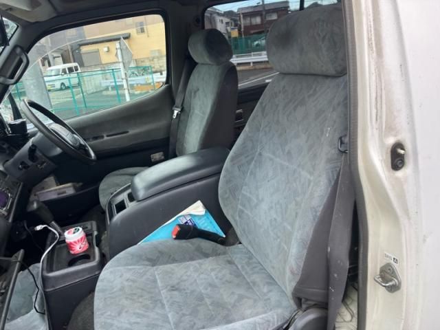 TOYOTA HIACE van 2WD 1999