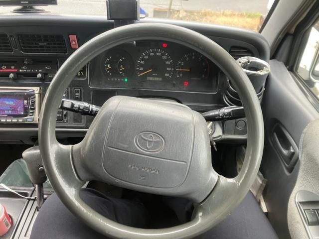 TOYOTA HIACE van 2WD 1999