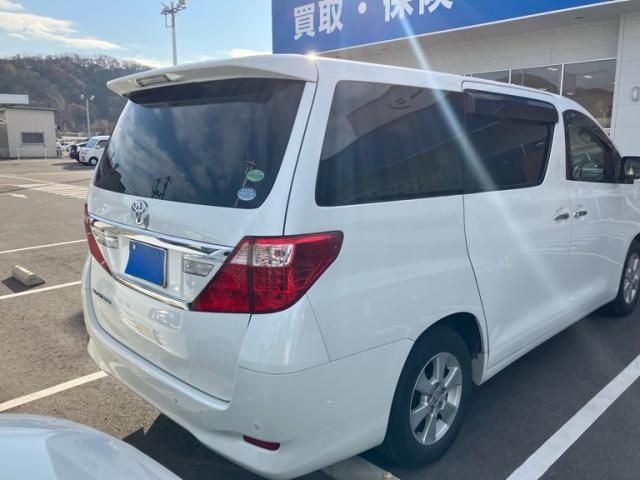 TOYOTA ALPHARD 2014