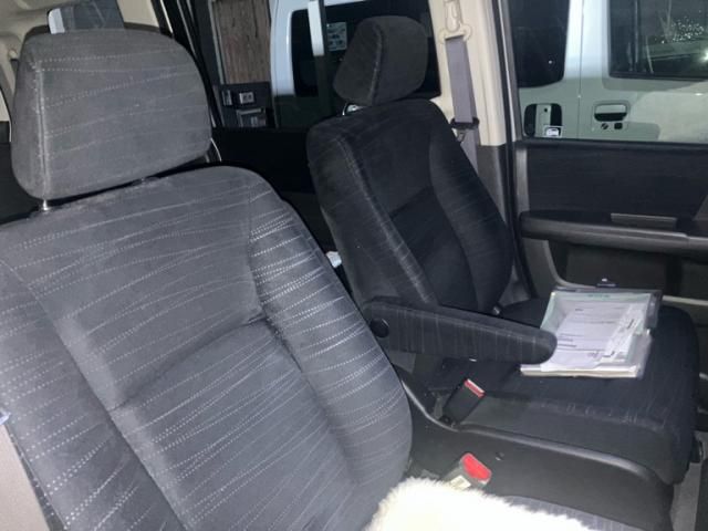 HONDA STEPWAGON 2011