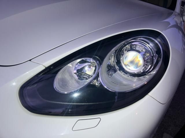 PORSCHE PORSCHE PANAMERA 2015