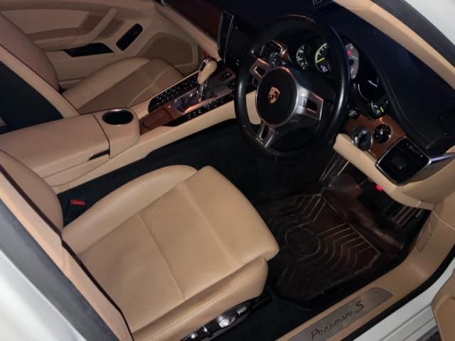 PORSCHE PORSCHE PANAMERA 2015