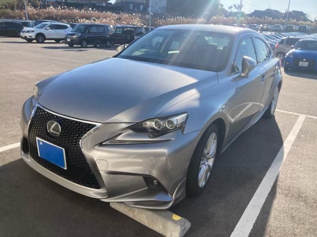 TOYOTA LEXUS IS300h 2013