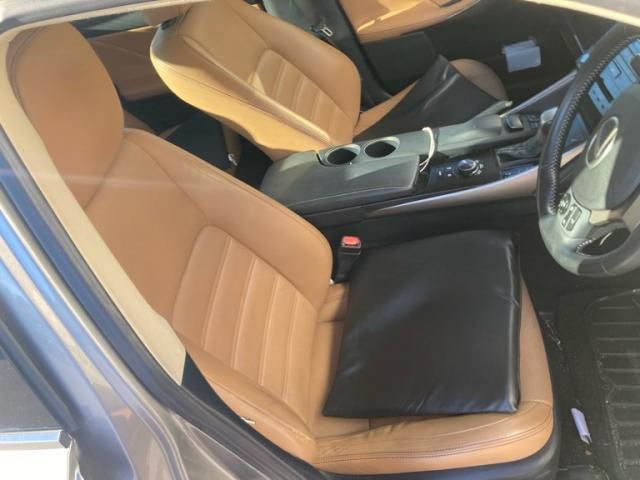 TOYOTA LEXUS IS300h 2013