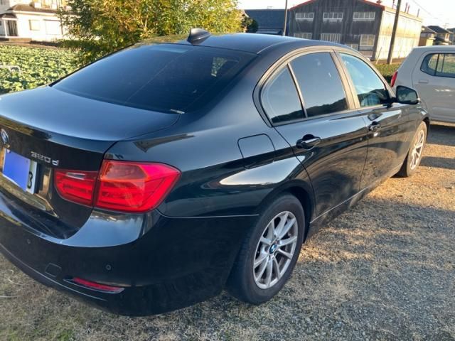 BMW BMW 3series sedan 2013