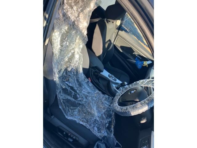 BMW BMW 3series sedan 2013