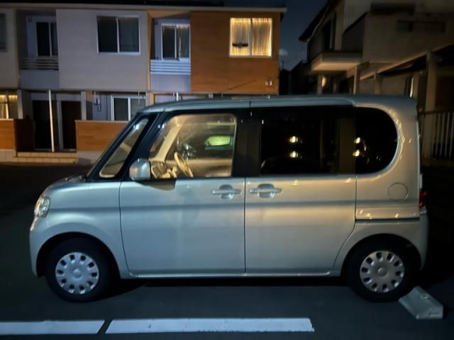 DAIHATSU TANTO 2009