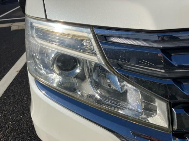 HONDA STEPWAGON SPADA 2013