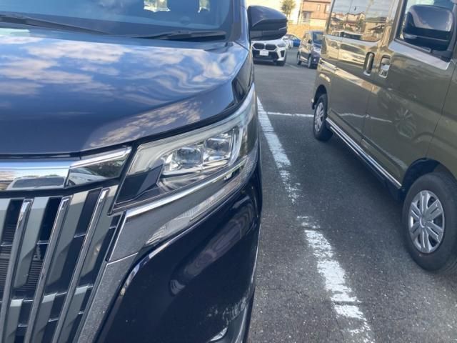 TOYOTA ESQUIRE HYBRID 2018