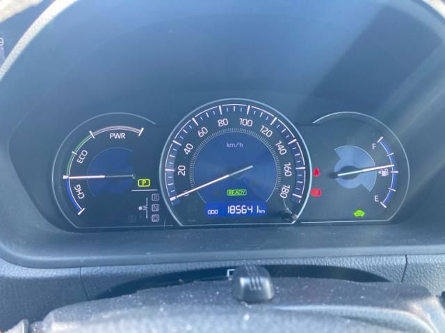 TOYOTA ESQUIRE HYBRID 2018