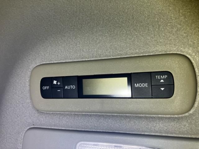 NISSAN SERENA  WG 2011