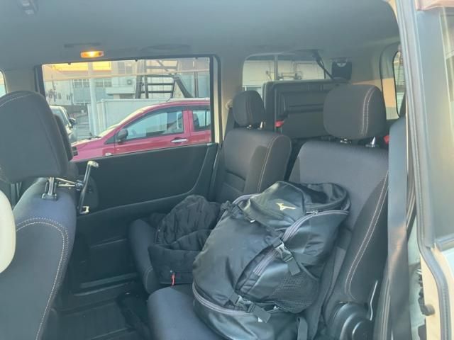 NISSAN SERENA  WG 2009