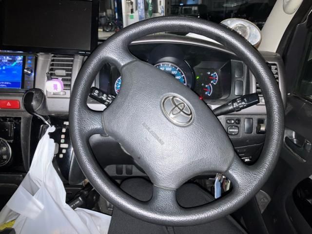 TOYOTA HIACE van 2WD 2010