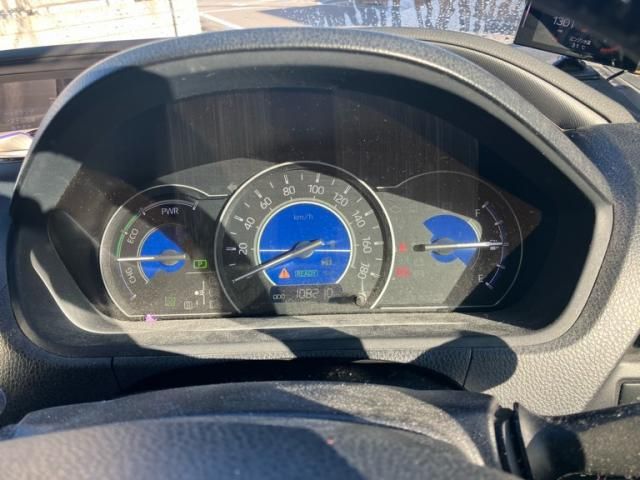 TOYOTA NOAH HYBRID 2017