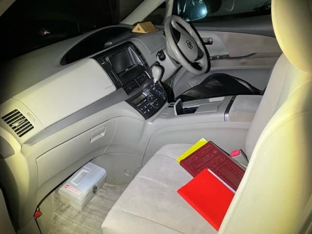 TOYOTA ESTIMA HYBRID 4WD 2009