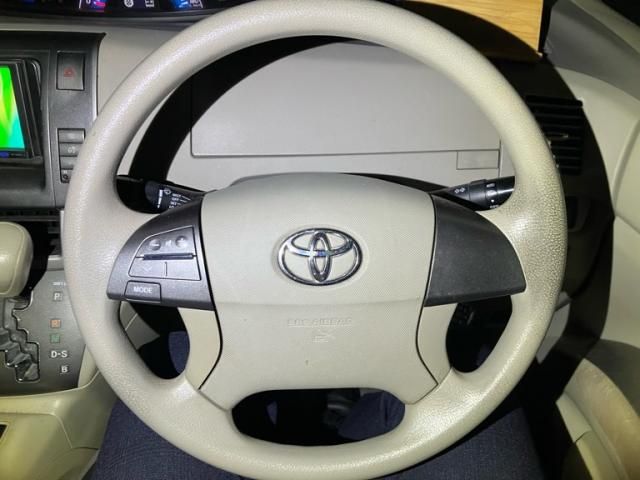 TOYOTA ESTIMA HYBRID 4WD 2009