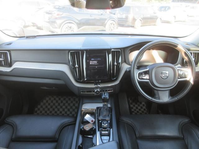 VOLVO VOLVO XC60 2019