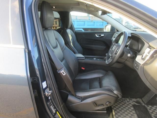 VOLVO VOLVO XC60 2019