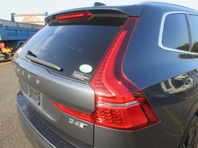 VOLVO VOLVO XC60 2019