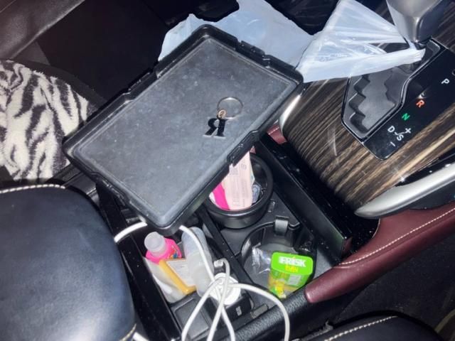 TOYOTA HARRIER HYBRID 2014