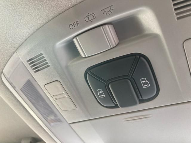 TOYOTA VELLFIRE 4WD 2012