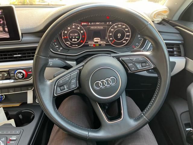 AUDI AUDI A4 2019