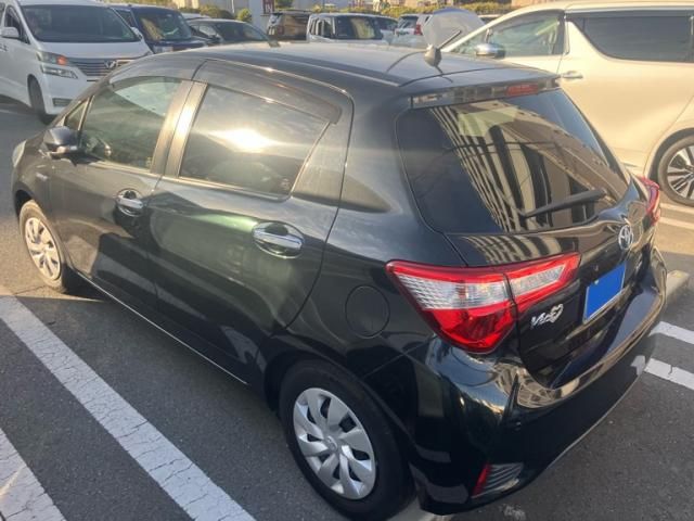 TOYOTA VITZ HYBRID 2018