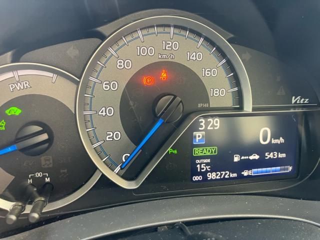 TOYOTA VITZ HYBRID 2018