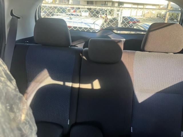 TOYOTA VITZ HYBRID 2018