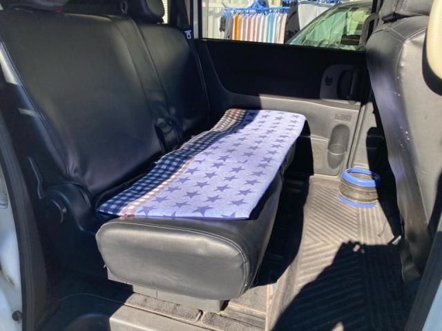 NISSAN SERENA  WG 2009