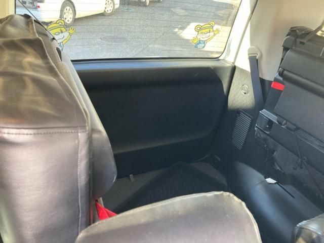 NISSAN SERENA  WG 2009