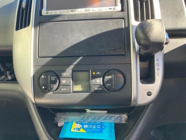 NISSAN SERENA  WG 2009