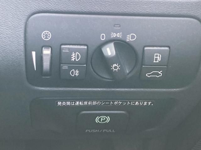 VOLVO VOLVO V70 2010