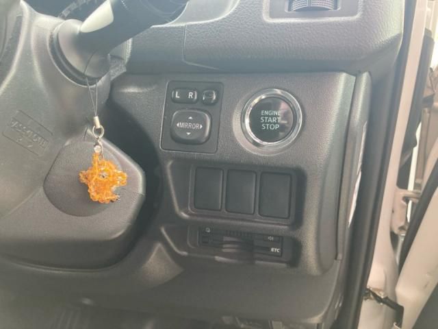 TOYOTA HIACE van 2WD 2014