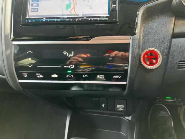 HONDA FIT HYBRID 4WD 2019