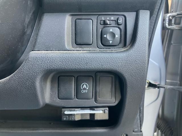 MITSUBISHI eK custom 2015