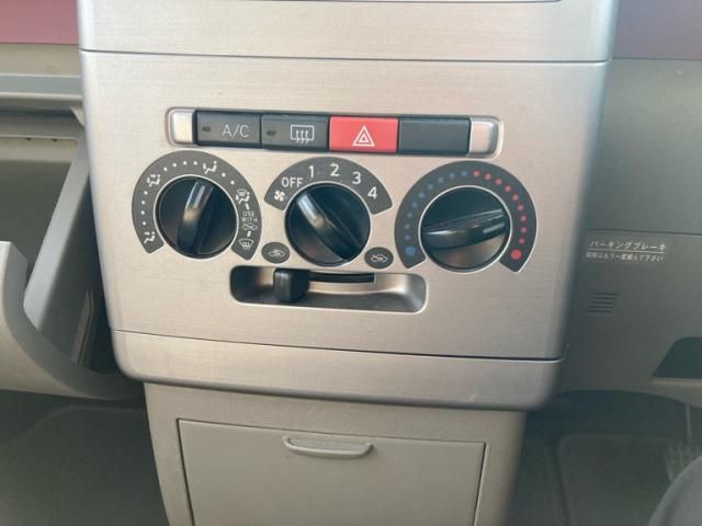 DAIHATSU MOVE CONTE 2010