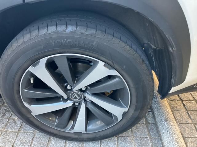 TOYOTA LEXUS NX300h 2020