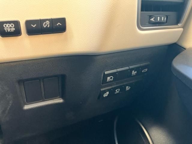 TOYOTA LEXUS NX300h 2020