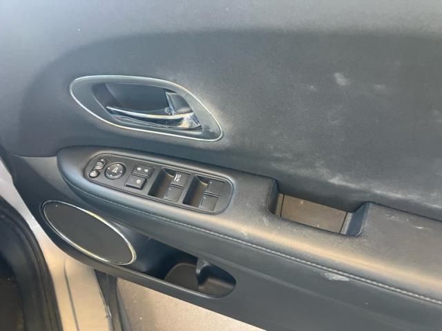 HONDA VEZEL HYBRID 4WD 2017