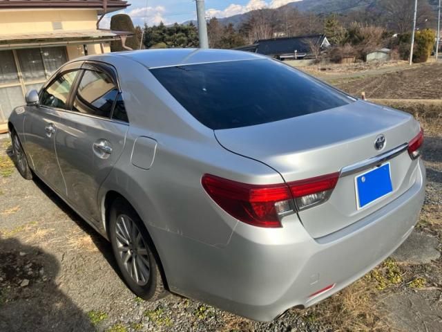 TOYOTA MARK X 2013