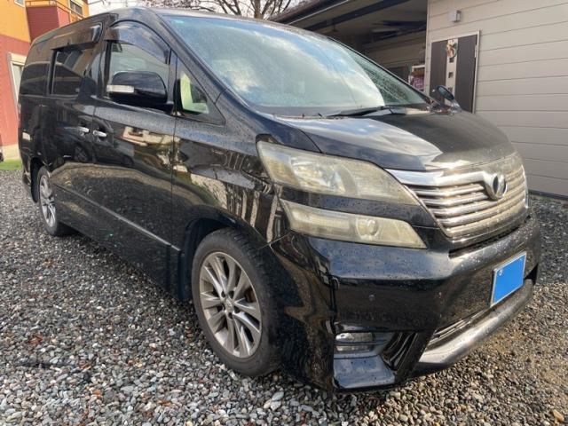 TOYOTA VELLFIRE 2010