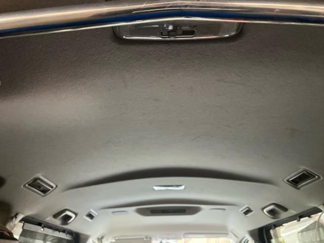 TOYOTA NOAH HYBRID 2014