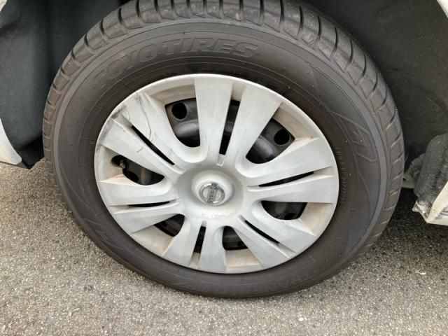 NISSAN SERENA  WG 2010