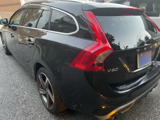 VOLVO VOLVO V60 2013