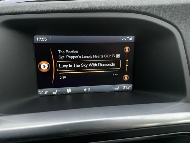 VOLVO VOLVO V60 2013