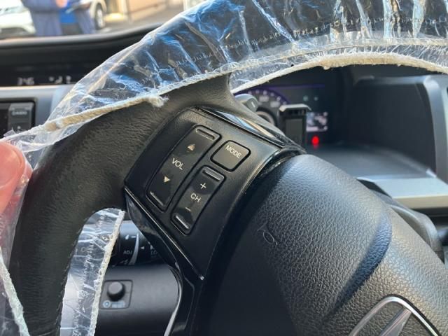 HONDA STEPWAGON SPADA 2011