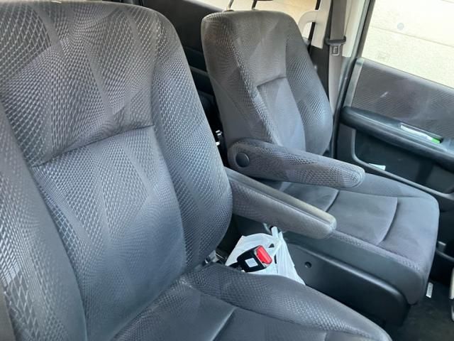 HONDA STEPWAGON SPADA 2011