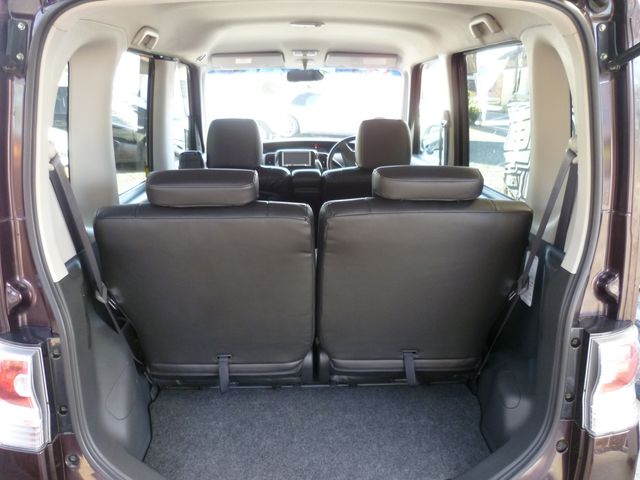 DAIHATSU TANTO CUSTOM 4WD 2011